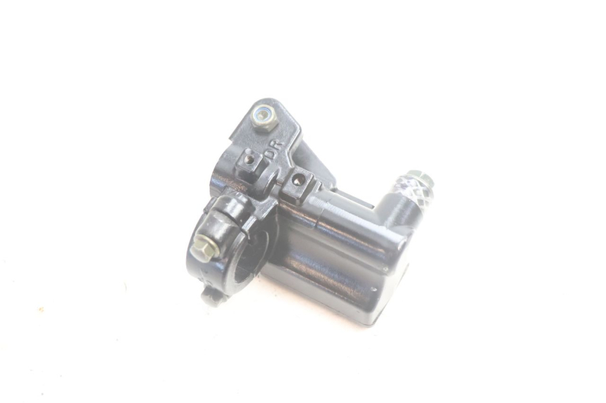 photo de PRZEDNI CYLINDER GŁÓWNY JM MOTORS OLDIES 4T 50 (2020 - 2026) - Zbliżenie techniczne