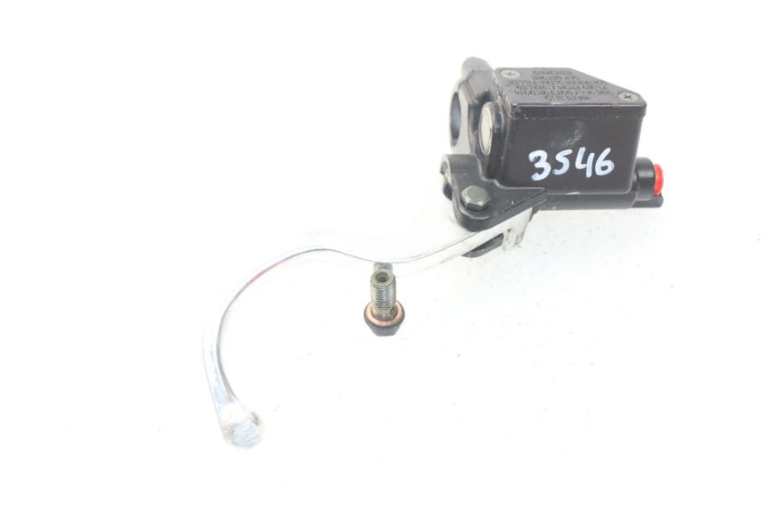 photo de POMPA HAMULCOWA PRZEDNIA SYM ORBIT III 3 4T 50 (2018 - 2021) - Inny kąt widzenia