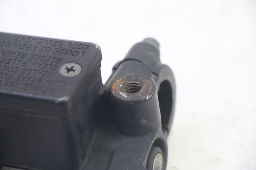 photo de POMPA HAMULCOWA PRZEDNIA LIGIER PULSE 3 1 (2014 - 2020) - Inny kąt widzenia