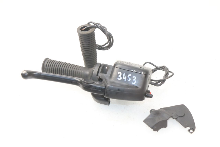 photo de POMPA HAMULCOWA PRZEDNIA BMW R GS 1150 (1999 - 2004) - Widok główny