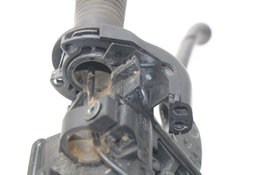 photo de POMPA HAMULCOWA PRZEDNIA BMW R GS 1150 (1999 - 2004) - Punkty mocowania