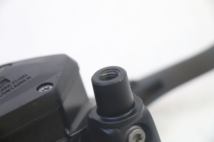 photo de POMPA HAMULCOWA PRZEDNIA BMW R GS 1250 (2021 - 2024) - Zoom stanu zużycia