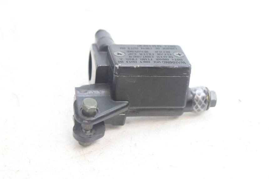 photo de PRZEDNI CYLINDER GŁÓWNY VASTRO R-ONE 4T 50 (2014 - 2022) - Zoom stanu zużycia