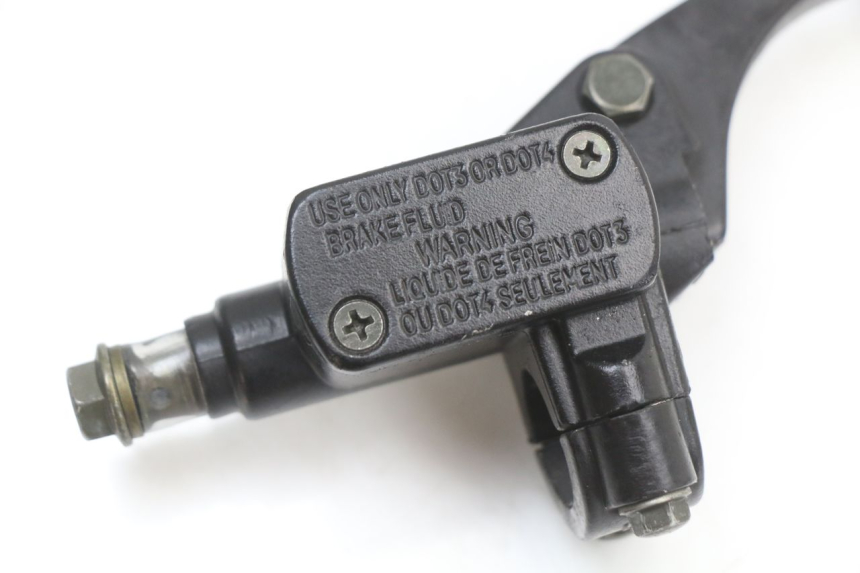 photo de POMPA HAMULCOWA PRZEDNIA TNT MOTOR ROMA 10' 4T 50 (2019 - 2022) - Zoom stanu zużycia