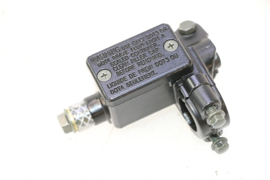 photo de POMPA HAMULCOWA PRZEDNIA TNT MOTOR ROMA 12' 2T 50 (2007 - 2018) - Zbliżenie techniczne