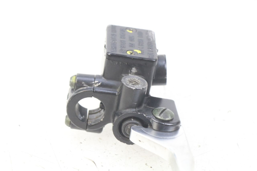 photo de POMPA HAMULCOWA PRZEDNIA GILERA RUNNER SP 50 (2009 - 2017) - Zbliżenie techniczne