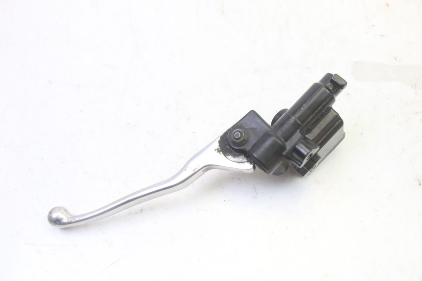 photo de POMPA HAMULCOWA PRZEDNIA GILERA RUNNER SP 50 (2009 - 2017) - Punkty mocowania