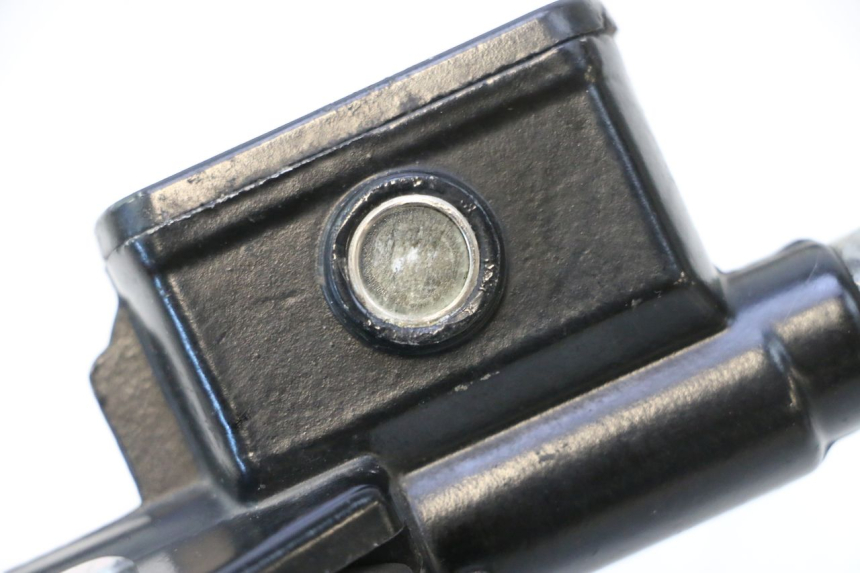 photo de PRZEDNI CYLINDER GŁÓWNY BAIKU SAKURA 1 (2021 - 2025) - Zbliżenie techniczne