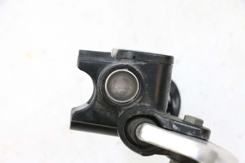 photo de POMPA HAMULCOWA PRZEDNIA JM MOTORS SANTANA 50 (2014 - 2023) - Szczegół części