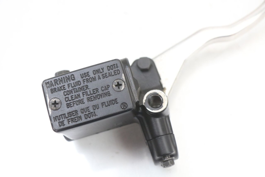 photo de POMPA HAMULCOWA PRZEDNIA PEUGEOT SATELIS 125 (2010 - 2012) - Widok ogólny