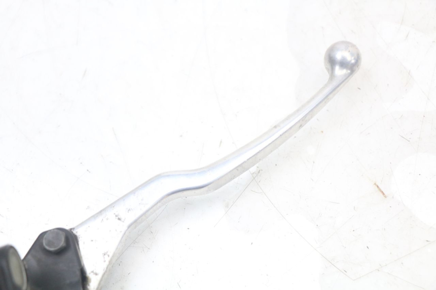 photo de POMPA HAMULCOWA PRZEDNIA PEUGEOT SATELIS 125 (2006 - 2009) - Inny kąt widzenia