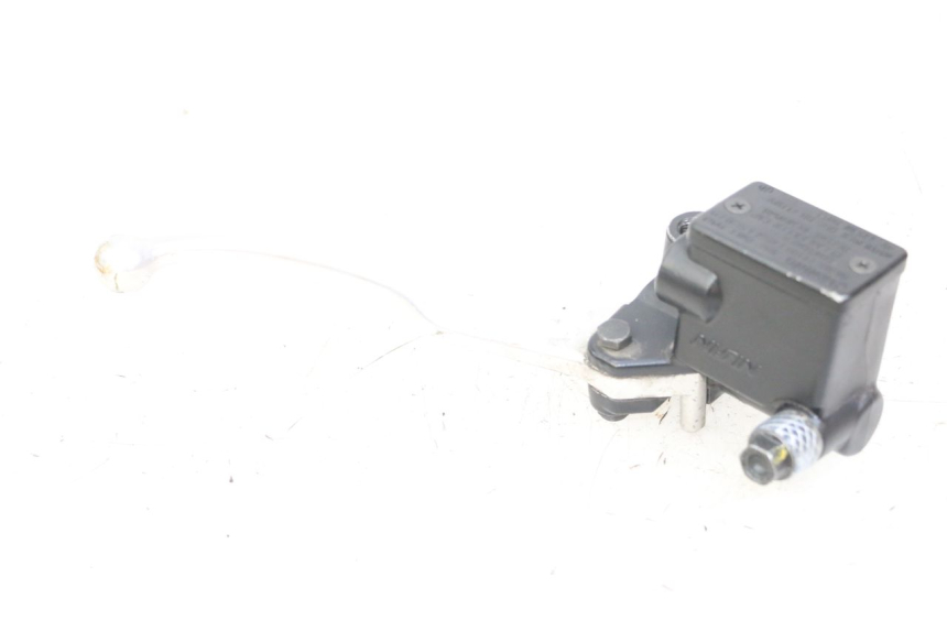 photo de POMPA HAMULCOWA PRZEDNIA PEUGEOT SATELIS 125 (2013 - 2018) - Część sprawdzona