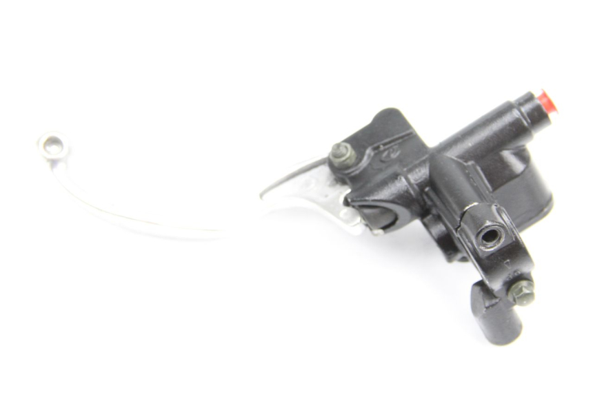 photo de POMPA HAMULCOWA PRZEDNIA JM MOTORS SC 4T 50 (2018 - 2021) - Zoom stanu zużycia