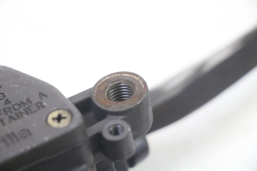 photo de POMPA HAMULCOWA PRZEDNIA APRILIA SCARABEO GT TOURING 125 (1999 - 2005) - Zoom stanu zużycia