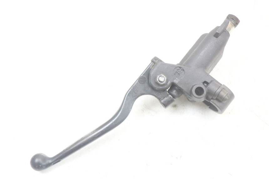 photo de POMPA HAMULCOWA PRZEDNIA PEUGEOT SPEEDFIGHT 100 (1997 - 2007) - Zbliżenie techniczne