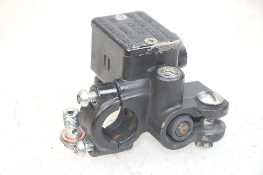 photo de POMPA HAMULCOWA PRZEDNIA APRILIA SR 2T 50 (2012 - 2017) - Inny kąt widzenia