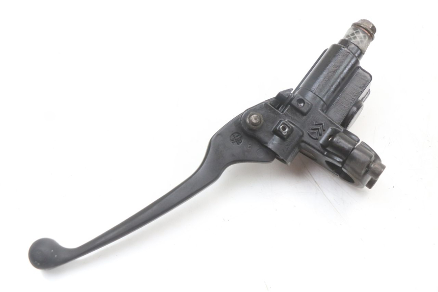 photo de POMPA HAMULCOWA PRZEDNIA PEUGEOT STREETZONE 2T 50 (2014 - 2019) - Inny kąt widzenia