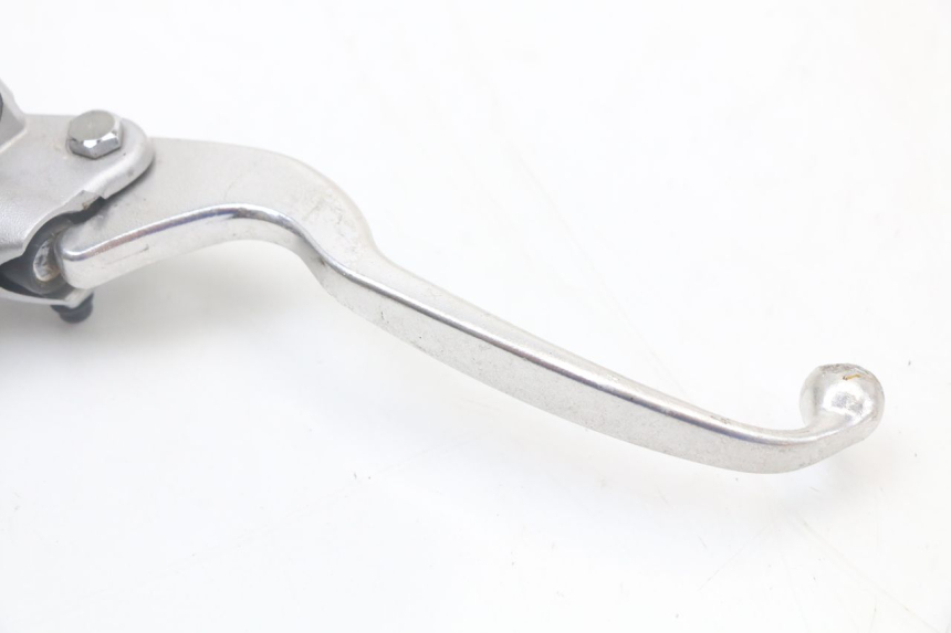 photo de POMPA HAMULCOWA PRZEDNIA KYMCO SUPER 8 4T 50 (2018 - 2020) - Zbliżenie techniczne