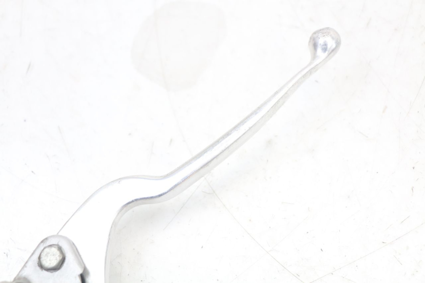 photo de POMPA HAMULCOWA PRZEDNIA KYMCO SUPER 8 125 (2008 - 2015) - Zoom stanu zużycia