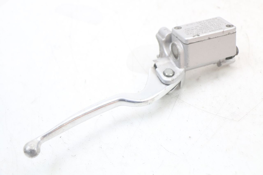 photo de POMPA HAMULCOWA PRZEDNIA KYMCO SUPER 8 125 (2008 - 2015) - Inny kąt widzenia