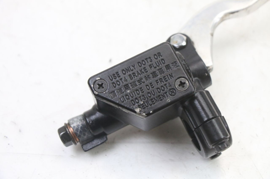 photo de POMPA HAMULCOWA PRZEDNIA SYM FIDDLE 3 III 125 (2014 - 2020) - Szczegół części