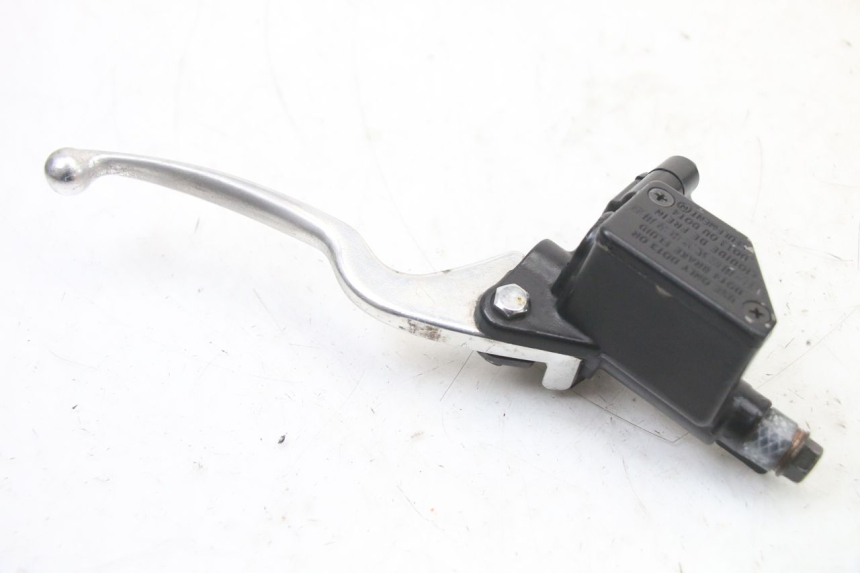 photo de POMPA HAMULCOWA PRZEDNIA SYM FIDDLE 3 III 125 (2014 - 2020) - Inny kąt widzenia