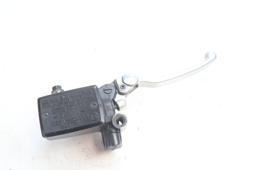 photo de POMPA HAMULCOWA PRZEDNIA YAMAHA TDM ABS 900 (2002 - 2014) - Inny kąt widzenia
