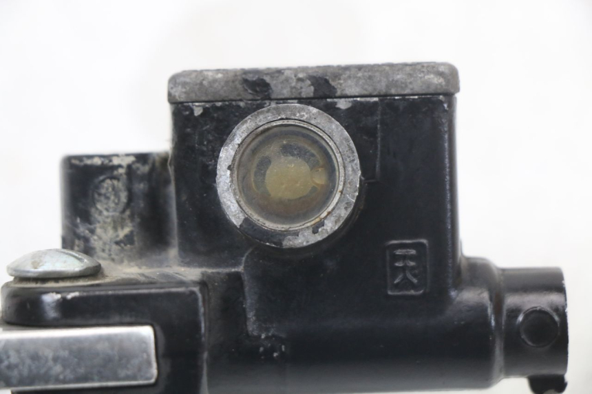 photo de POMPA HAMULCOWA PRZEDNIA PIAGGIO TYPHOON 50 (2000 - 2009) - Stan powierzchni