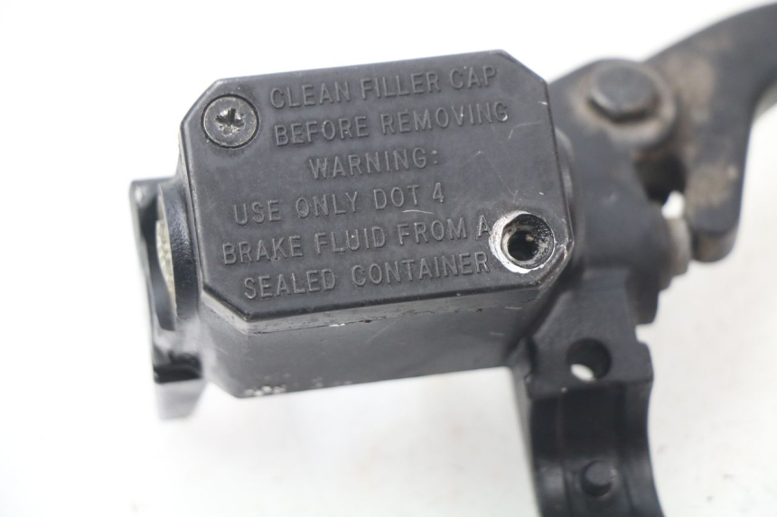 photo de POMPA HAMULCOWA PRZEDNIA YAMAHA XMAX X-MAX 125 (2006 - 2009) - Widok ogólny