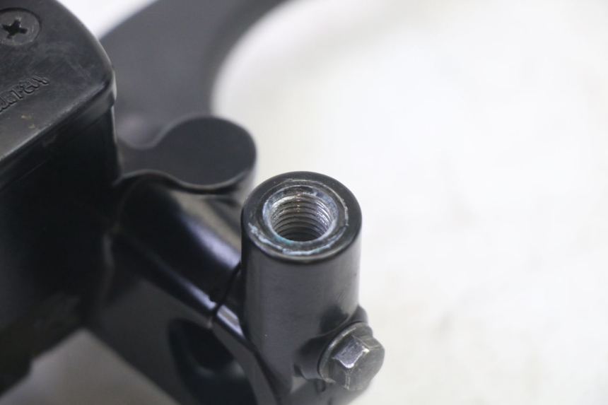 photo de POMPA HAMULCOWA PRZEDNIA YAMAHA XMAX X-MAX 125 (2021 - 2025) - Zoom stanu zużycia