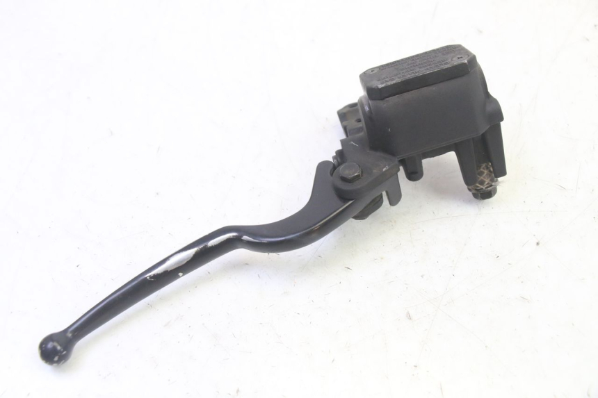 photo de POMPA HAMULCOWA PRZEDNIA YAMAHA X-MAX XMAX 250 (2006 - 2009) - Zbliżenie techniczne