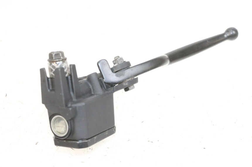 photo de POMPA HAMULCOWA PRZEDNIA YAMAHA XMAX X-MAX 125 (2006 - 2009) - Zbliżenie techniczne