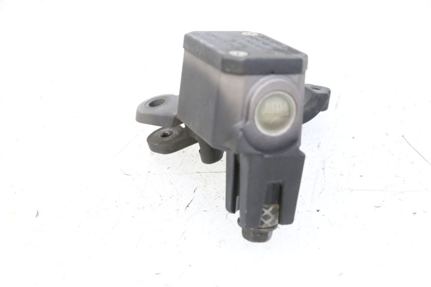 photo de POMPA HAMULCOWA PRZEDNIA YAMAHA X-MAX XMAX 125 (2010 - 2013) - Widok ogólny