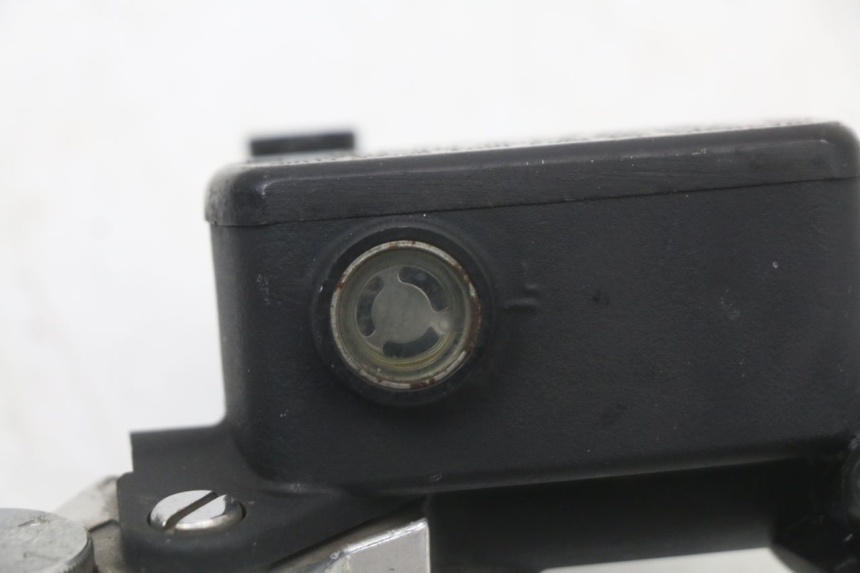 photo de POMPA HAMULCOWA PRZEDNIA KYMCO XCITING 250 (2006 - 2009) - Widok ogólny