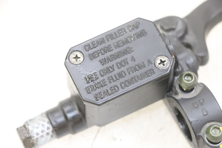 photo de POMPA HAMULCOWA PRZEDNIA PIAGGIO XEVO - X EVO 125 (2007 - 2017) - Widok ogólny