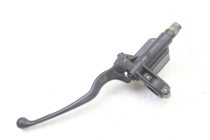 photo de POMPA HAMULCOWA PRZEDNIA PIAGGIO XEVO - X EVO 125 (2007 - 2017) - Widok ogólny