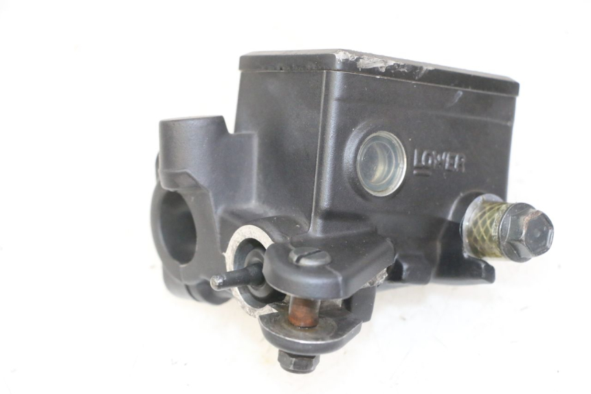 photo de POMPA HAMULCOWA PRZEDNIA YAMAHA XJ6 ABS 600 (2008 - 2016) - Szczegół części