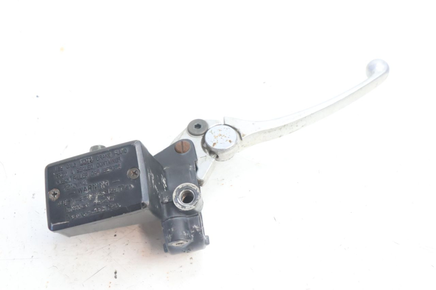 photo de PRZEDNI CYLINDER GŁÓWNY YAMAHA XJR 1300 (1998 - 2002) - Widok główny
