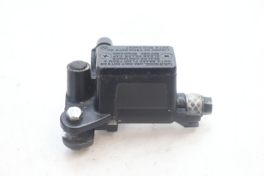 photo de PRZEDNI CYLINDER GŁÓWNY HONDA XLV VARADERO 125 (2007 - 2012) - Zoom stanu zużycia