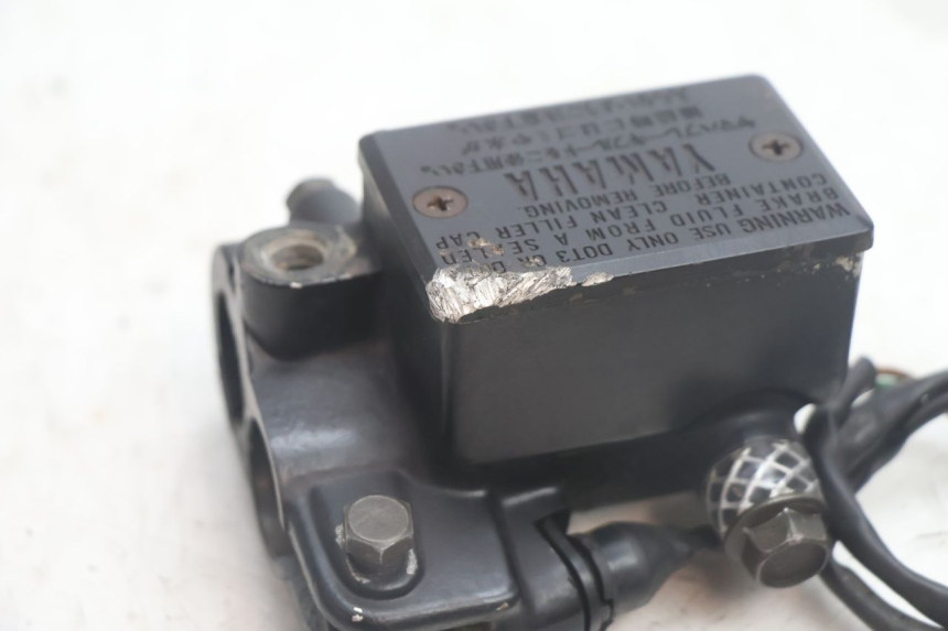 photo de PRZEDNI CYLINDER GŁÓWNY YAMAHA XV VIRAGO 535 (1988 - 2004) - Widok ogólny