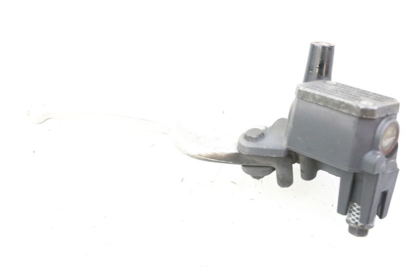 photo de POMPA HAMULCOWA PRZEDNIA YAMAHA X-MAX XMAX ABS 250 (2010 - 2014) - Zoom stanu zużycia