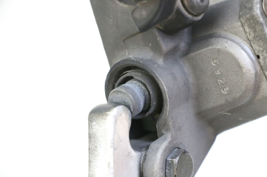 photo de POMPA HAMULCOWA PRZEDNIA YAMAHA X-MAX XMAX ABS 250 (2010 - 2014) - Zbliżenie techniczne