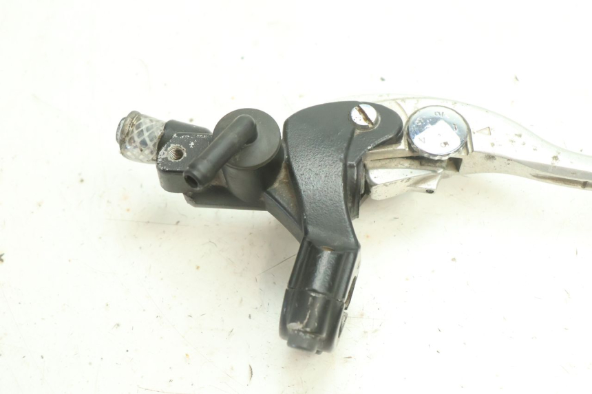 photo de PRZEDNI CYLINDER GŁÓWNY YAMAHA YZF R6 600 (2008 - 2009) - Szczegół części