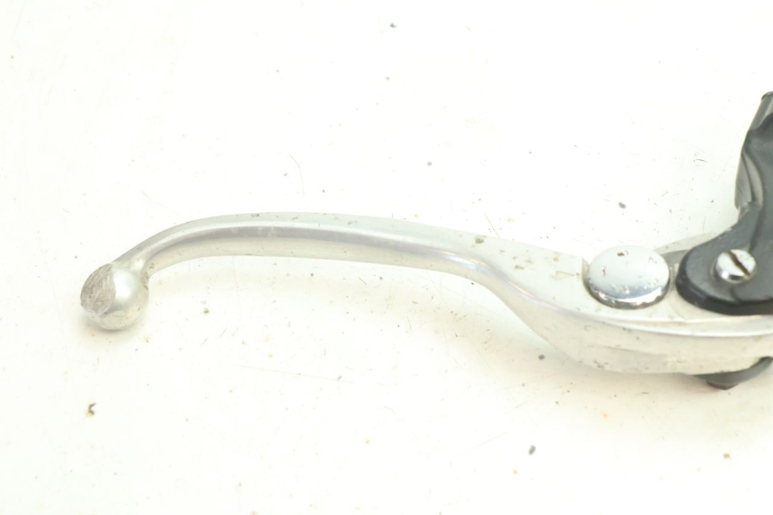 photo de PRZEDNI CYLINDER GŁÓWNY YAMAHA YZF R6 600 (2008 - 2009) - Punkty mocowania