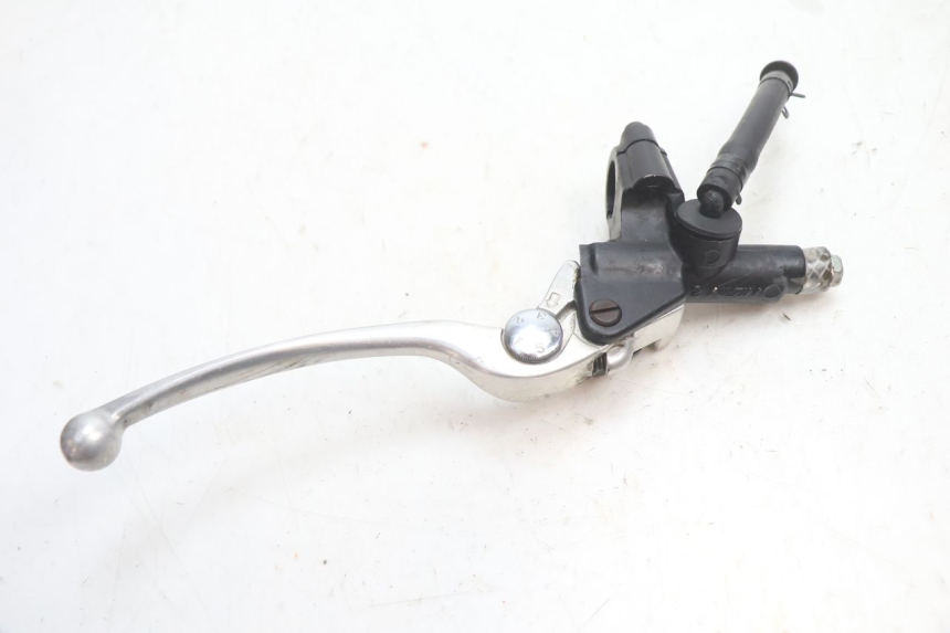 photo de PRZEDNI CYLINDER GŁÓWNY KAWASAKI ZX-6R ZX6R 600 (2000 - 2002) - Inny kąt widzenia