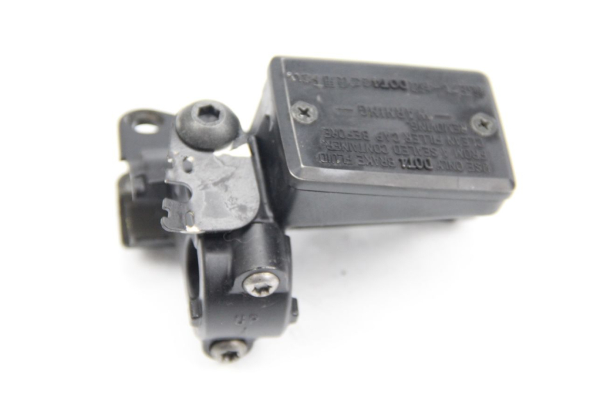 photo de POMPA SPRZĘGŁA YAMAHA FJR ABS 1300 (2006 - 2012) - Zoom stanu zużycia