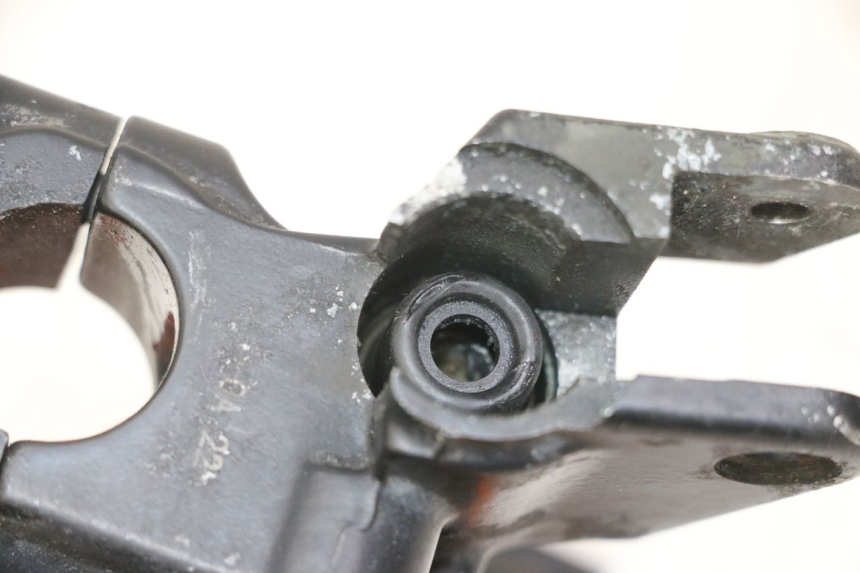 photo de POMPA SPRZĘGŁA YAMAHA FJR ABS 1300 (2006 - 2012) - Inny kąt widzenia