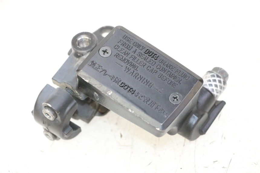 photo de POMPA SPRZĘGŁA YAMAHA FJR ABS 1300 (2016 - 2020) - Szczegół części