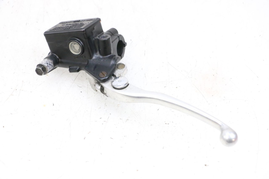 photo de POMPA SPRZĘGŁA YAMAHA FJR ABS 1300 (2006 - 2012) - Oznaczenia i referencje