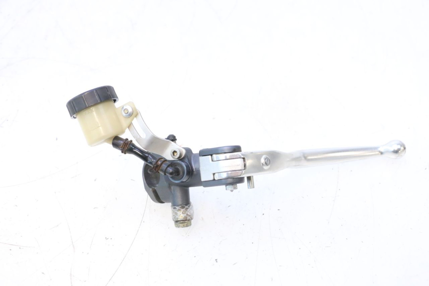 photo de GŁÓWNY CYLINDER SPRZĘGŁA DUCATI SS IE DS CARENEE 1000 (2002 - 2006) - Szczegół części